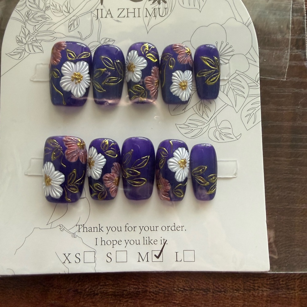 Assorted Press on Nail Sets - Bundle of 12 - Picture 13 of 15